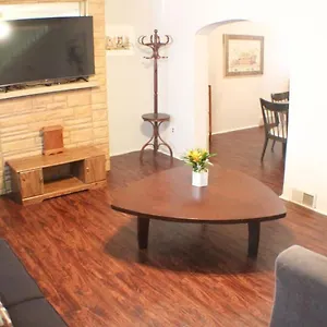  Apartment Massive 4 Bed House-short Walk To Amazing View United States